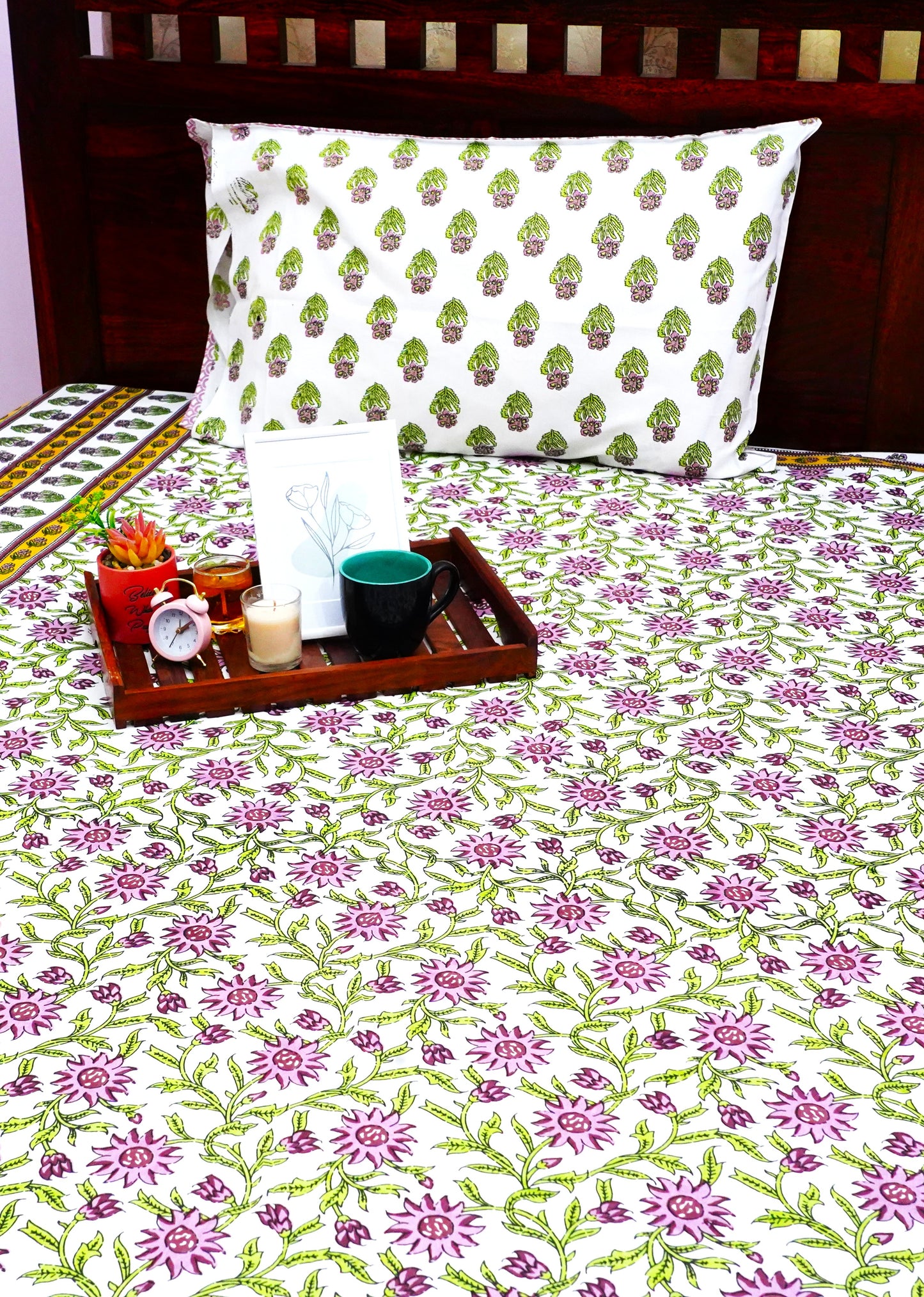 Single Bedsheet Lavender Bloom (60x90 inches)