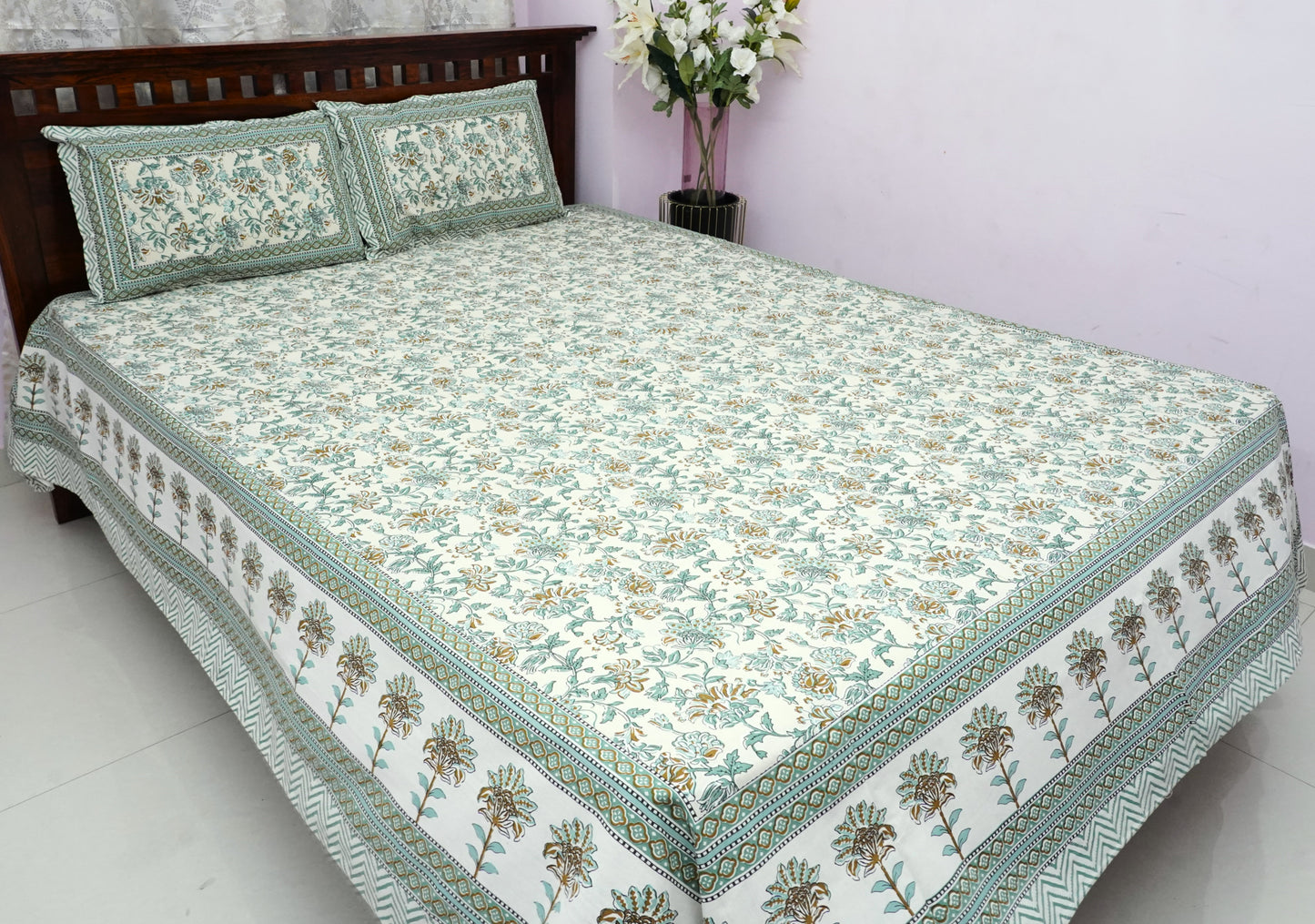 Queen Bedsheet Sage Garden (90x100 inches)